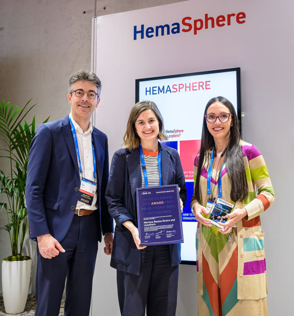 Two winners of the HemaSphere Award 2024 with a member of the HemaSphere Editoral Board.